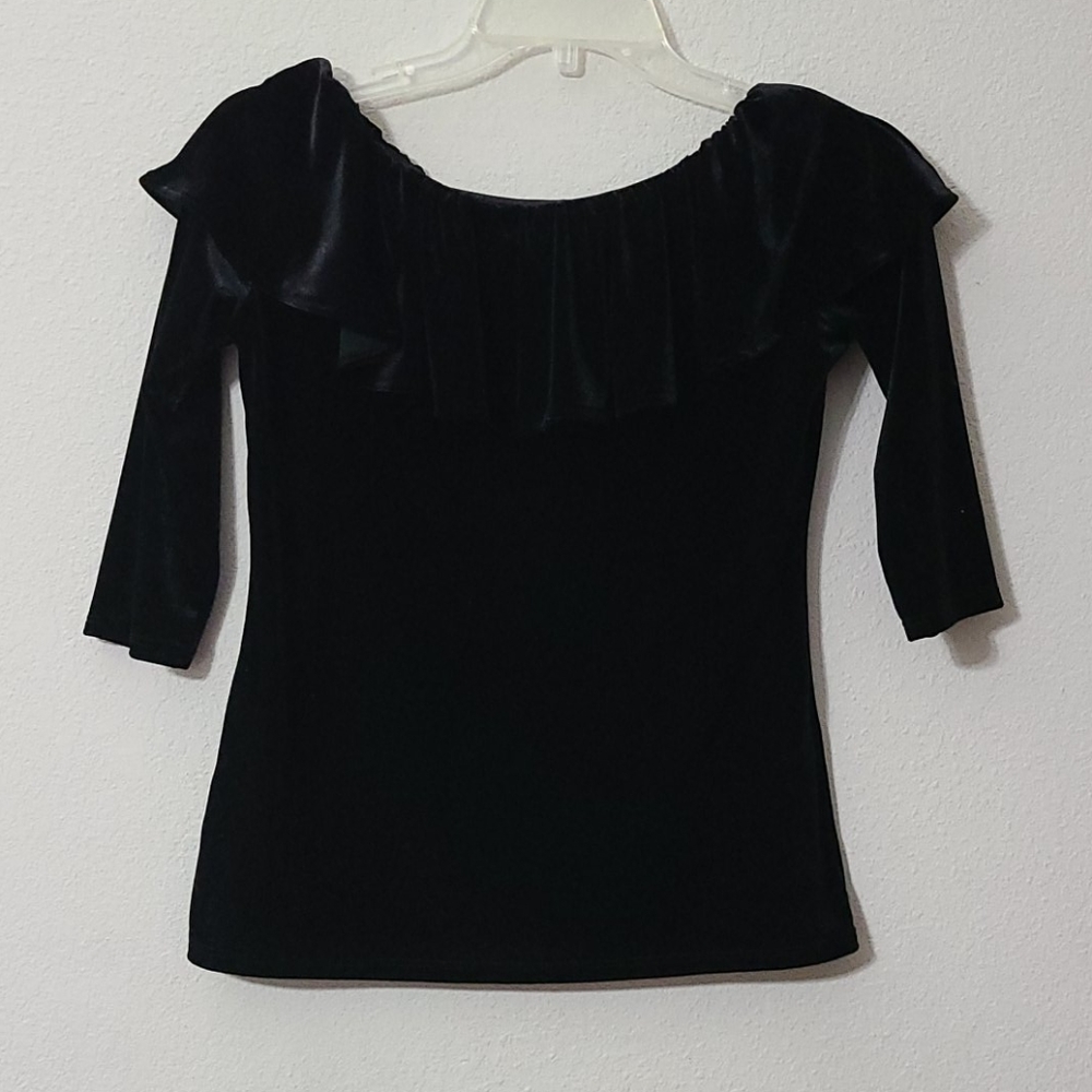 NWT Sara Campbell top